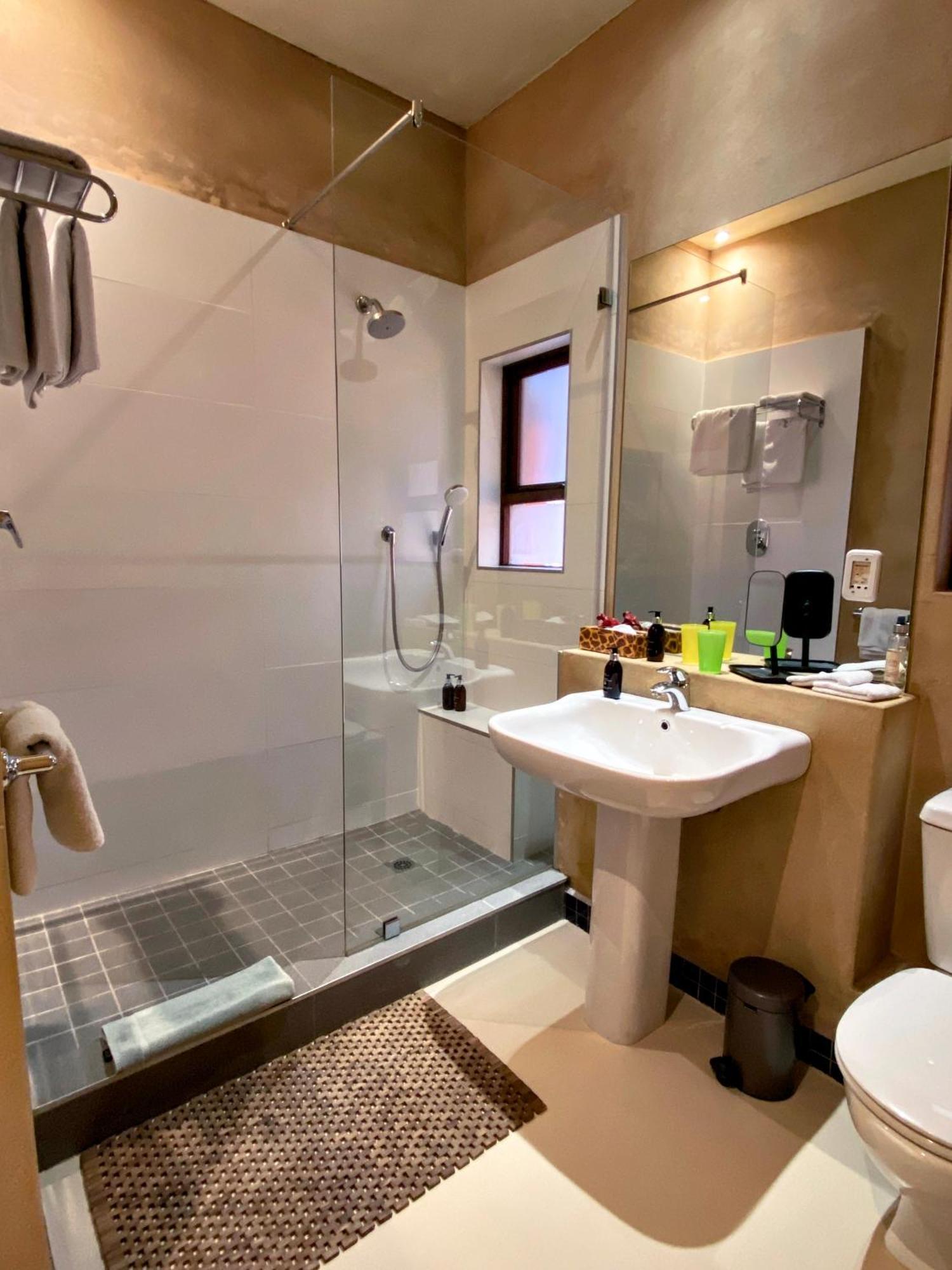 Lezard Bleu Guest House Kapsztad Zewnętrze zdjęcie
